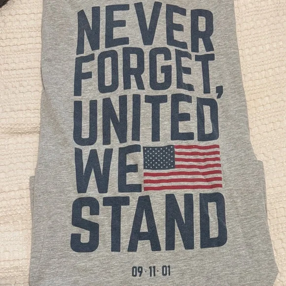 Bundle of 6 Grunt Style Tees - Black, Yellow, and Grey. 3XL. Great Condition! - Picture 3 of 8